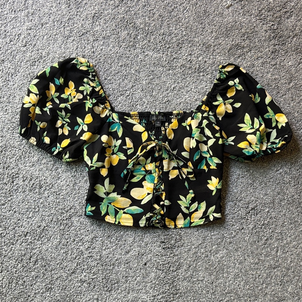 Lily Rose Puff-Sleeve Crop Top